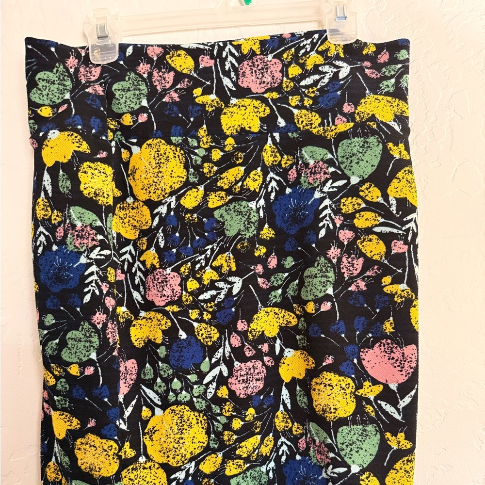 LuLaRoe Black Floral Pencil Skirt